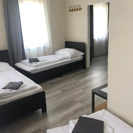 Bed & Breakfast Marienka Panzio Eger
