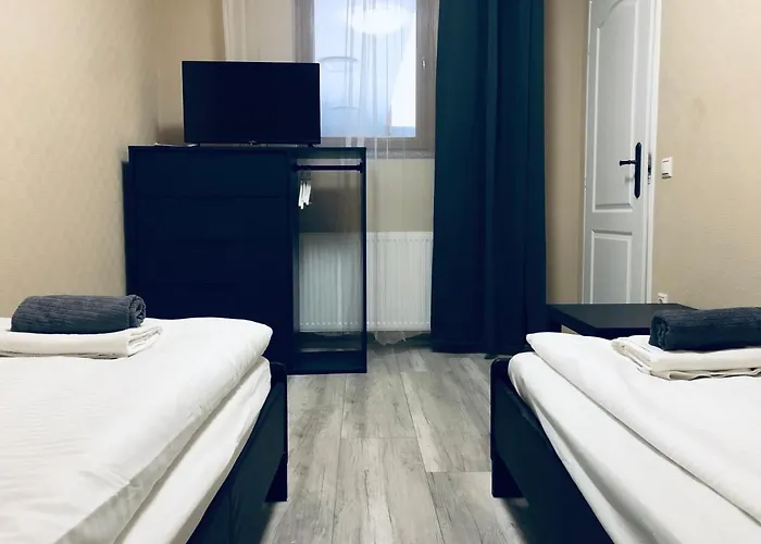 Marienka Panzio * エゲル