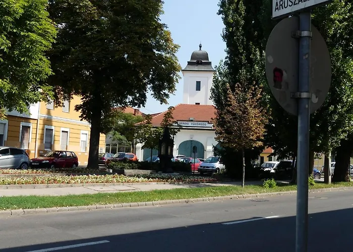 ベッド・アンド・ブレックファスト Marienka Panzio エゲル